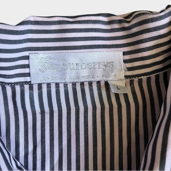 Vintage 90s Burberrys Navy and Nude Striped Blouse Button Front Shirt Large - Picture 8 of 12